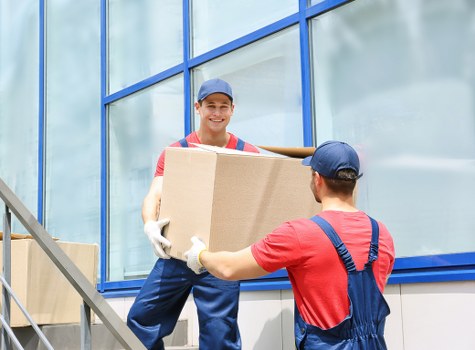 Surrey man with van service for residential and business removals