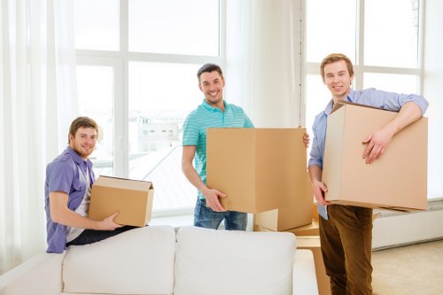 Flexible man with van in Surrey for business and home moves